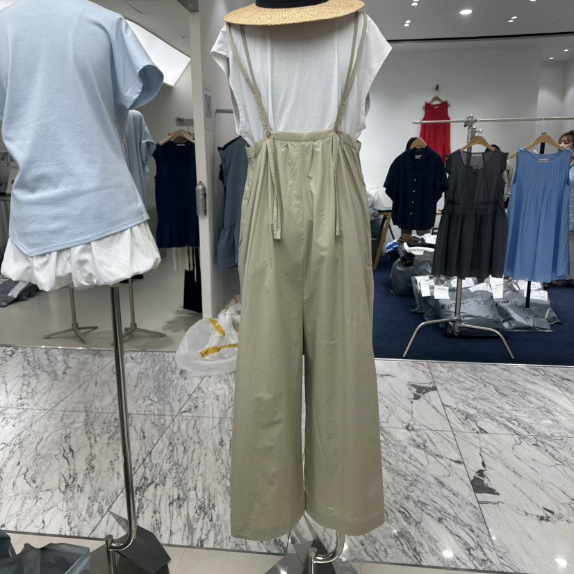 FORMING-P東大門㊣直郵女士新款休閑人氣推薦真品連體褲紐扣FORMING連體褲
