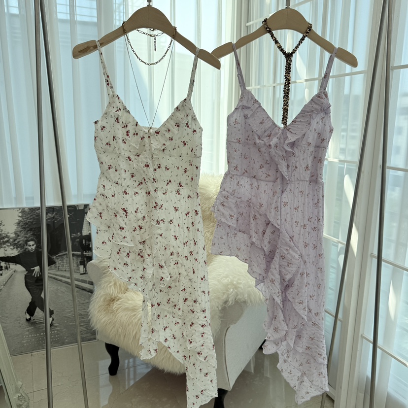 VICTORIA QUEEN韓國直郵㊣女裝新品人氣真品熱賣職業吊帶背心VICTORIA QUEEN吊帶/背心