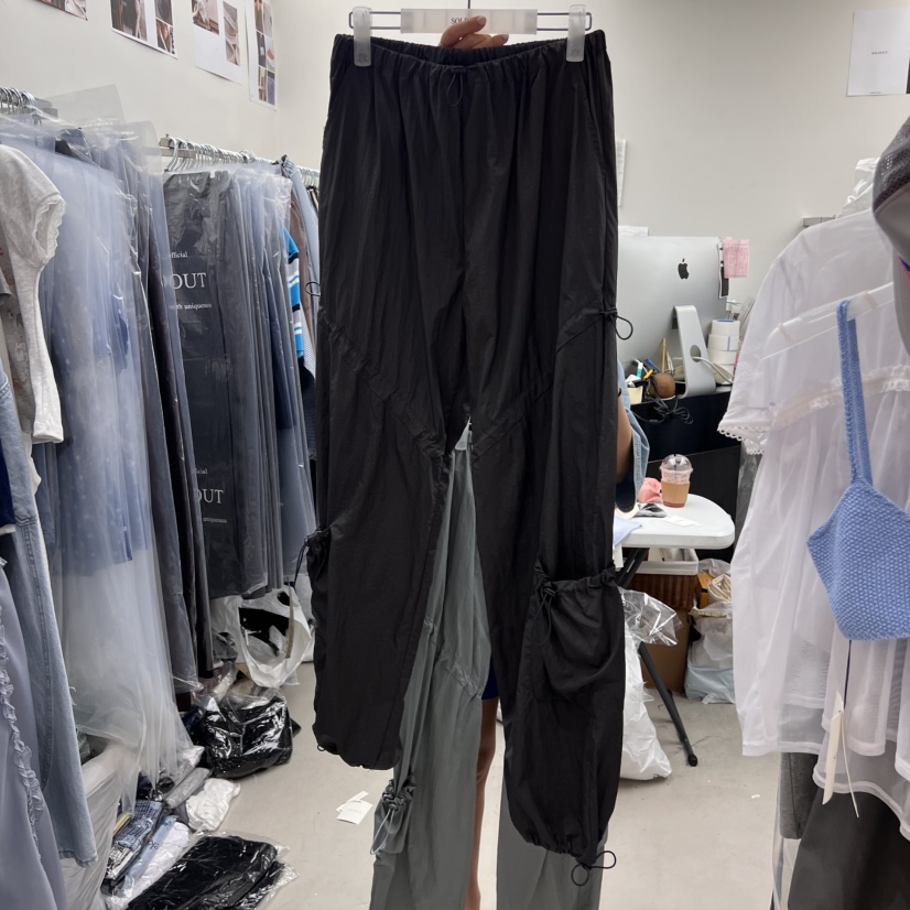 SOLD OUT韓國代購㊣女士新款職業真品熱賣25春夏休閑褲尼龍SOLD OUT休閑褲圖色2