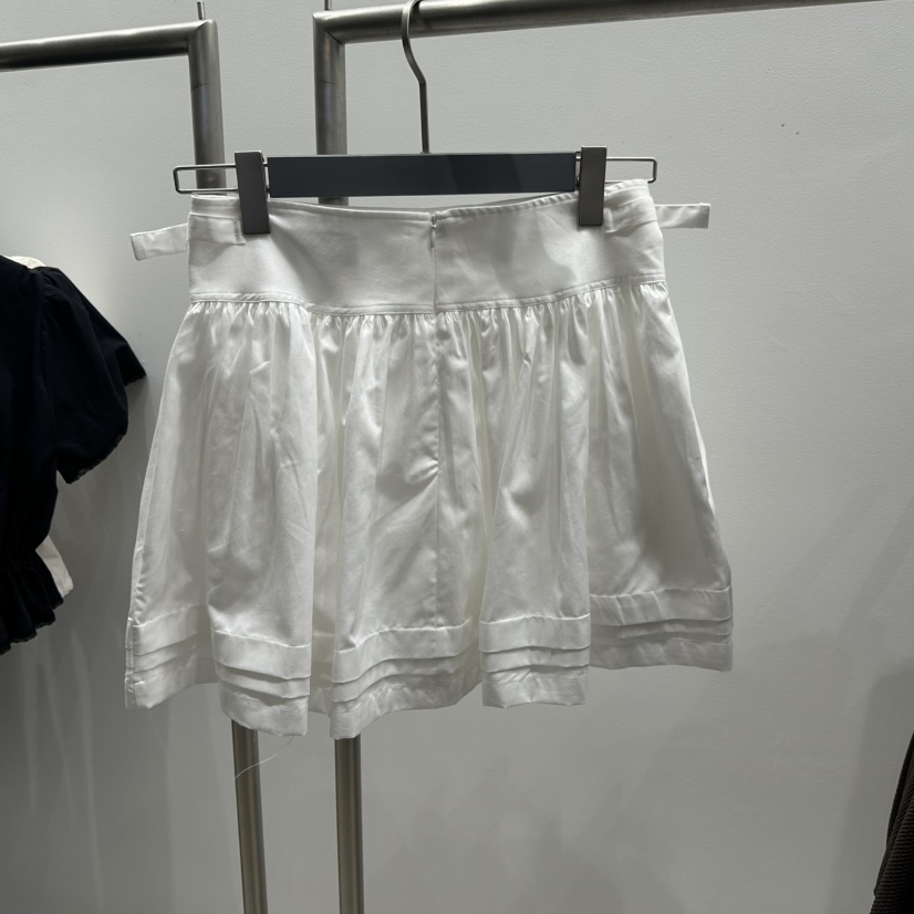 TARABY MOTION東大門㊣實拍女士新款熱賣25春夏職業短裙花朵TARABY MOTION短裙