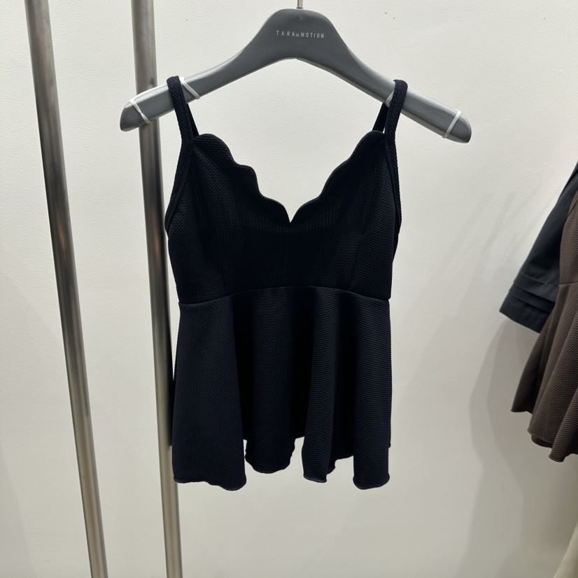 TARABY MOTION東大門㊣直郵女裝新品真品時尚推薦吊帶背心TARABY MOTION吊帶/背心圖色2