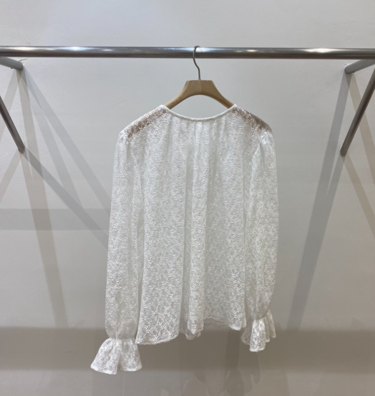 SILVER韓國代購㊣女裝新品時尚25春夏熱賣推薦真品襯衫蕾絲衫SILVER襯衫/蕾絲衫