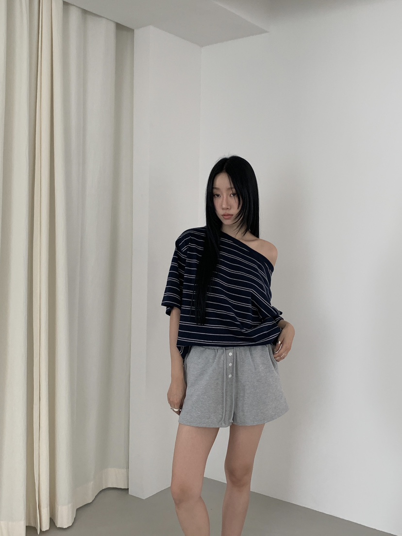 LOVE MOMENT韓國代購㊣女士新品職業休閑25春夏推薦熱賣短褲LOVE MOMENT短褲