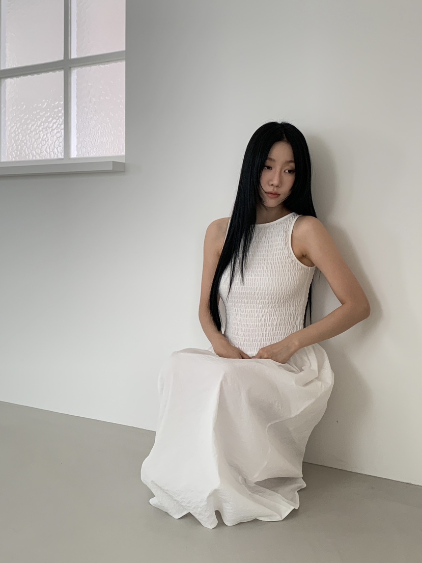 LOVE MOMENT東大門㊣直郵女裝新款推薦人氣25春夏連衣裙長款LOVE MOMENT連衣裙
