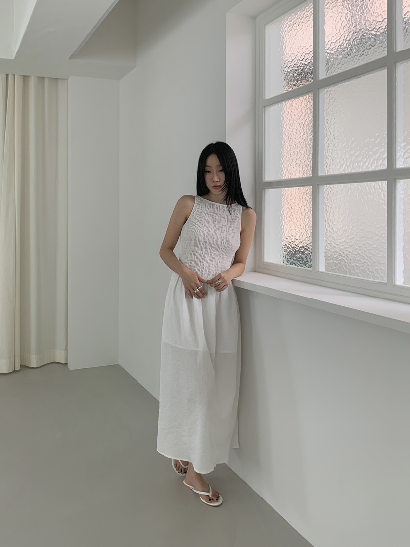 LOVE MOMENT東大門㊣直郵女裝新款推薦人氣25春夏連衣裙長款LOVE MOMENT連衣裙