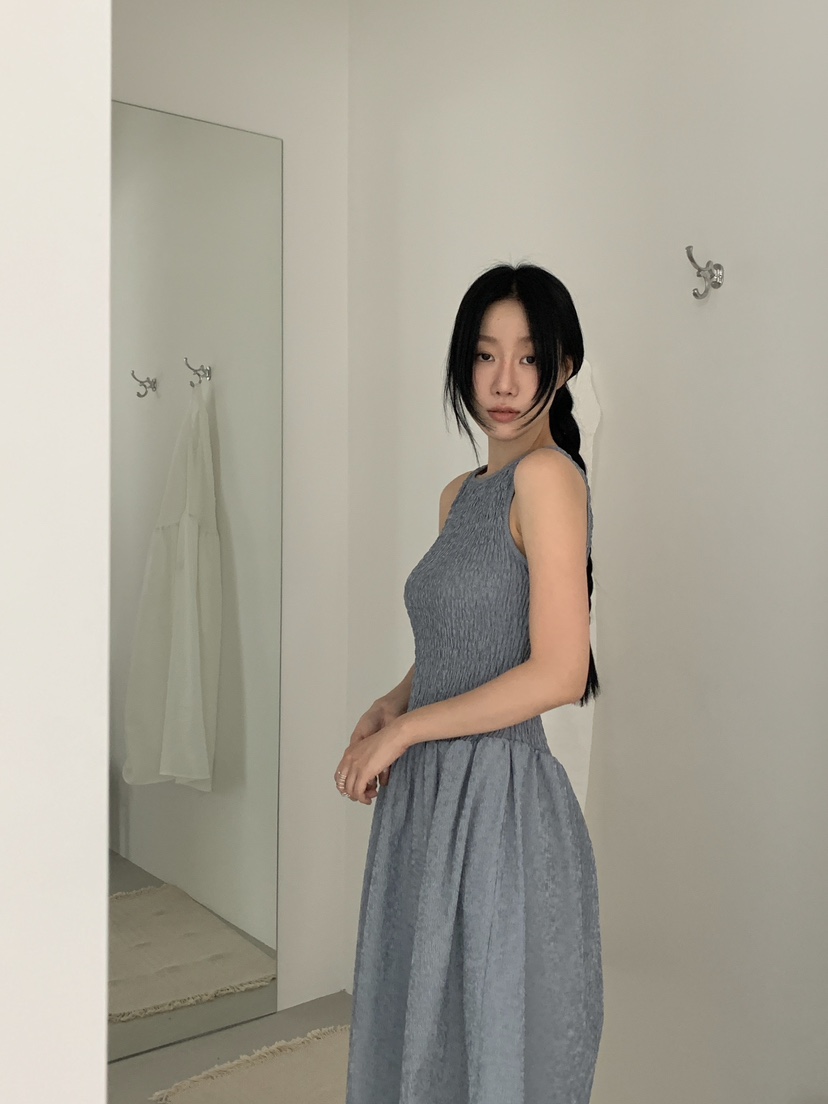LOVE MOMENT東大門㊣直郵女裝新款推薦人氣25春夏連衣裙長款LOVE MOMENT連衣裙