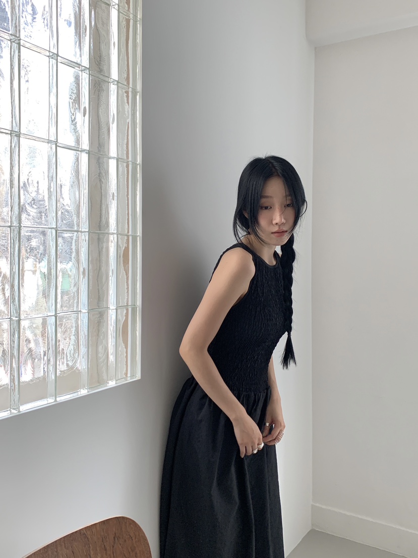 LOVE MOMENT東大門㊣直郵女裝新款推薦人氣25春夏連衣裙長款LOVE MOMENT連衣裙