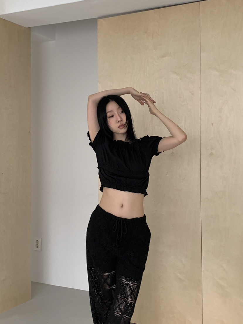 LOVE MOMENT韓國代購㊣女士新款休閑25春夏襯衫蕾絲衫荷葉邊LOVE MOMENT襯衫/蕾絲衫