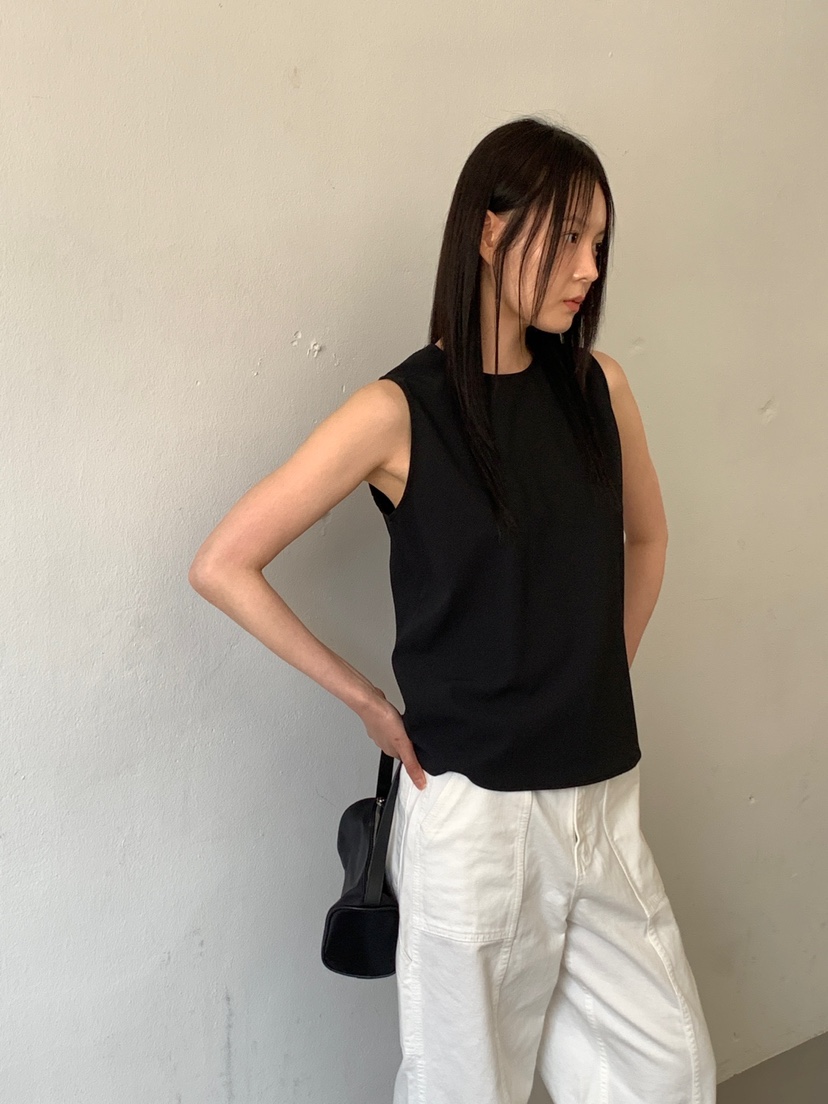 FAVE/FAVOURITE韓國代購㊣女裝新品真品時尚推薦人氣吊帶背心FAVOURITE吊帶/背心
