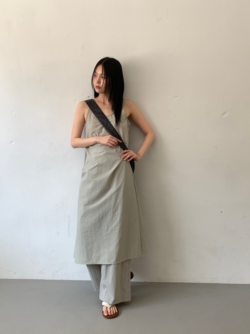 FAVE/FAVOURITE韓國代購㊣女裝新品真品時尚熱賣人氣連衣裙FAVOURITE連衣裙