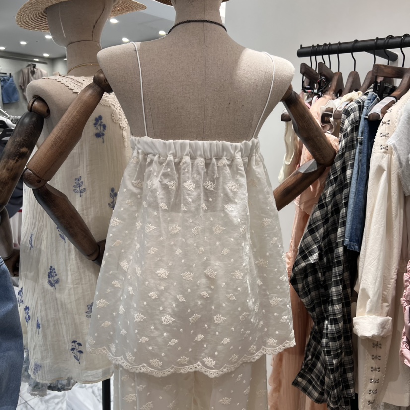 LOVE PULL韓國代購㊣女士新品人氣推薦25春夏真品吊帶背心LOVE PULL吊帶/背心