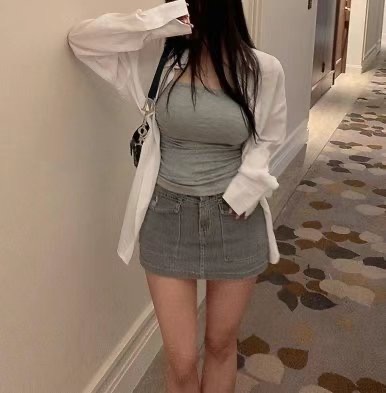 WIZ2東大門㊣實拍女士新款真品25春夏人氣熱賣職業推薦短裙WIZ2短裙