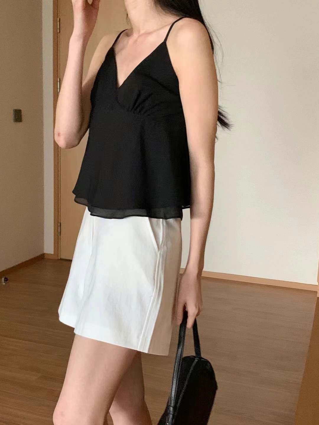 SUNDAY東大門㊣直郵女士新款真品人氣時尚熱賣25春夏吊帶背心SUNDAY吊帶/背心
