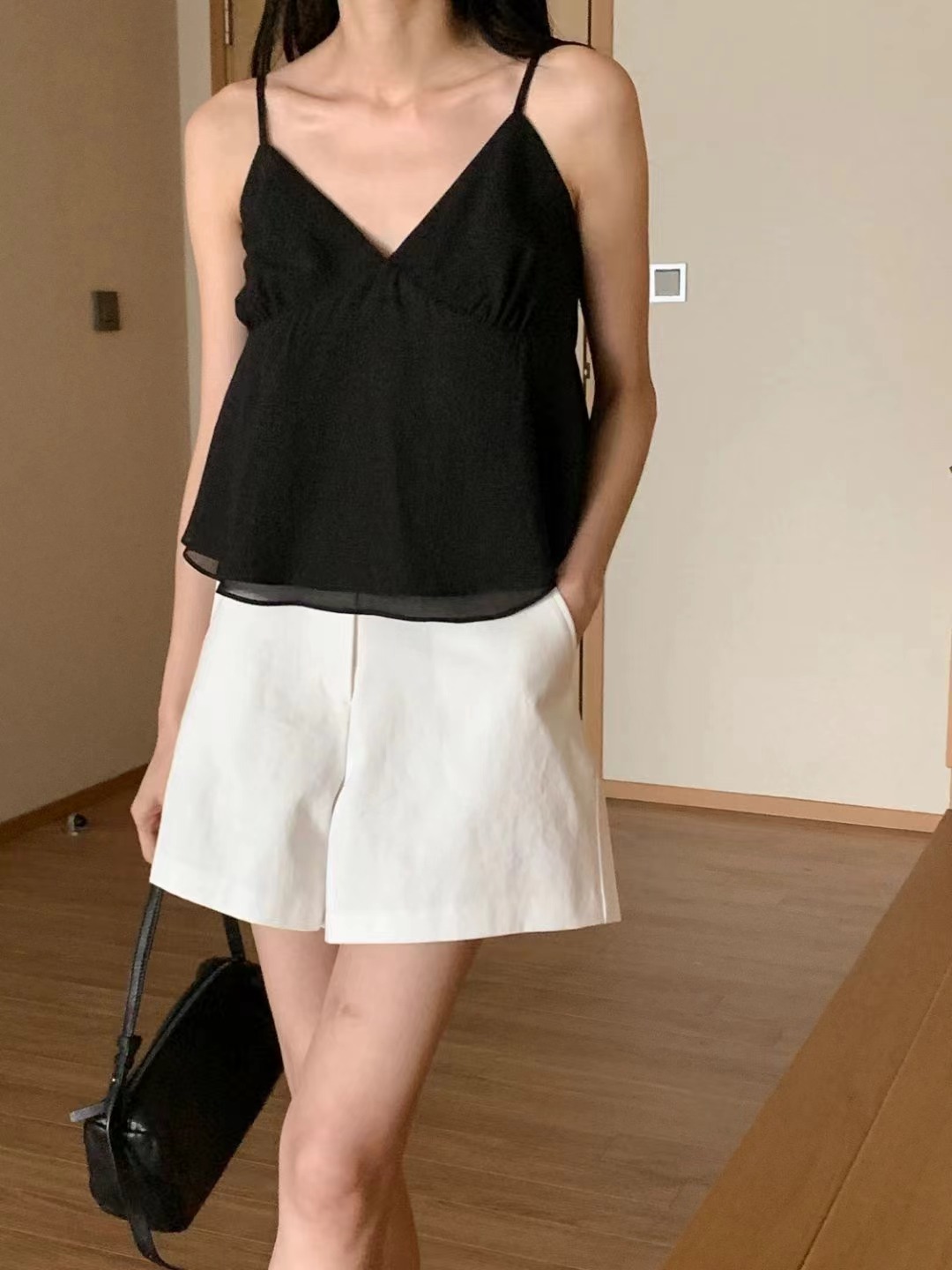 SUNDAY東大門㊣直郵女士新款真品人氣時尚熱賣25春夏吊帶背心SUNDAY吊帶/背心圖色2