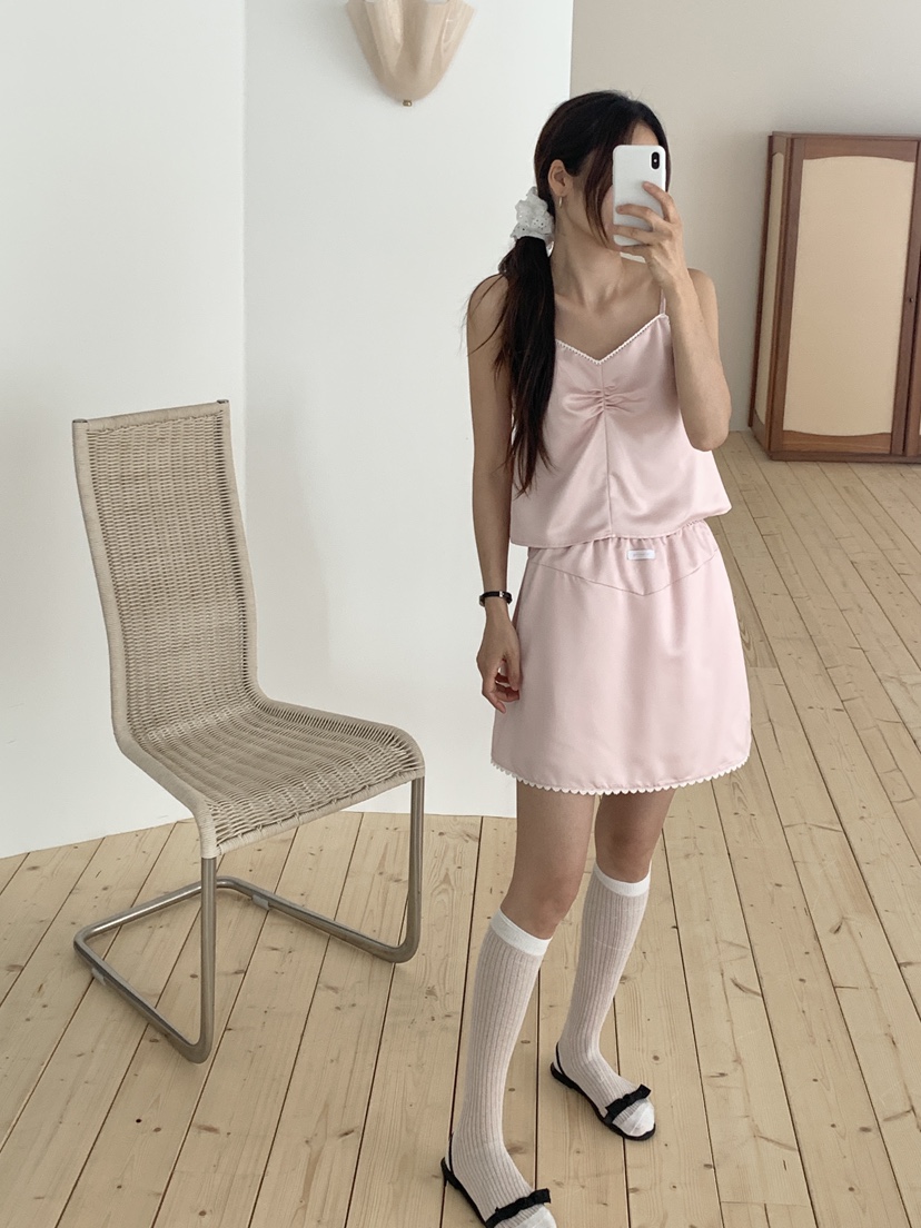 RE:OPENING韓國直郵㊣女裝新款熱賣25春夏人氣時尚吊帶背心RE:OPENING吊帶/背心