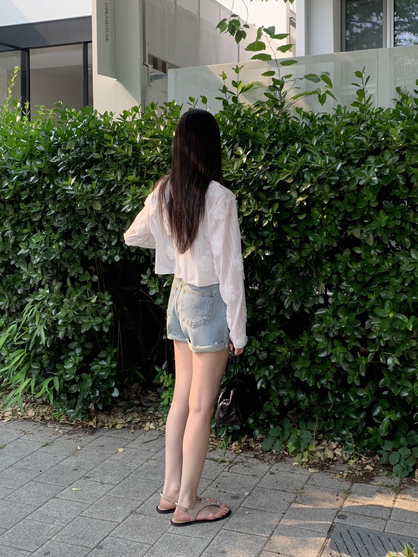 LOGARDEN韓國直郵㊣女裝新款真品25春夏職業襯衫蕾絲衫開衫LO GARDEN襯衫/蕾絲衫