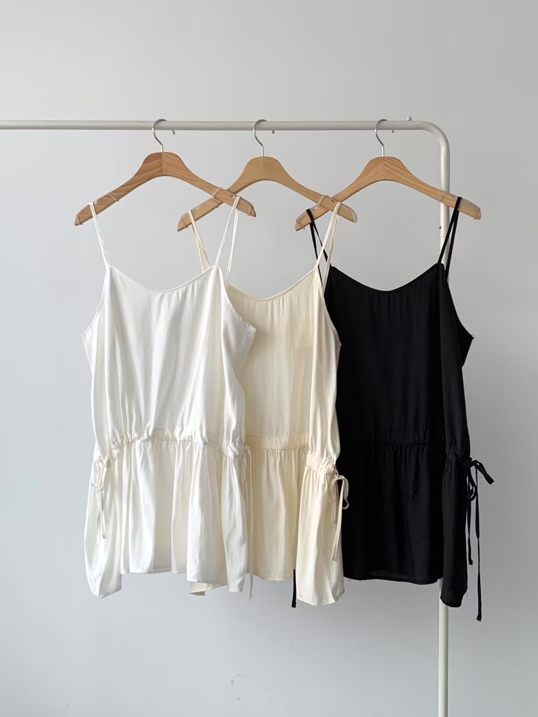 BRAND MARKET-브랜드마켓-T東大門㊣代購女裝新品熱賣吊帶背心BRAND MARKET-OT吊帶/背心圖色3左三色