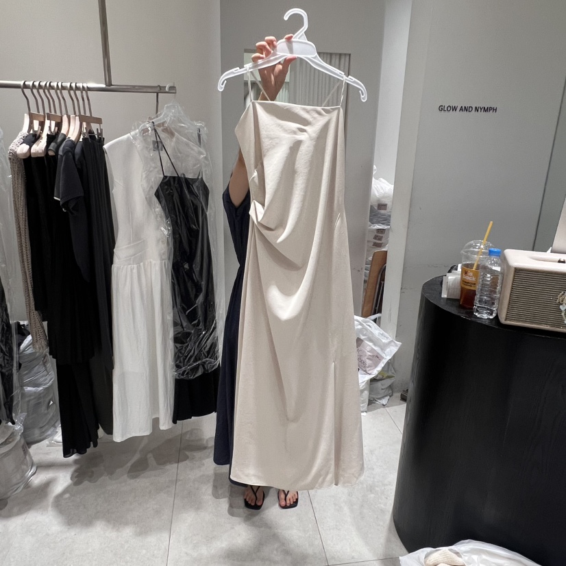 GLOW AND NYMPH東大門㊣直郵女裝新品休閑熱賣人氣連衣裙GLOW AND NYMPH連衣裙圖色1