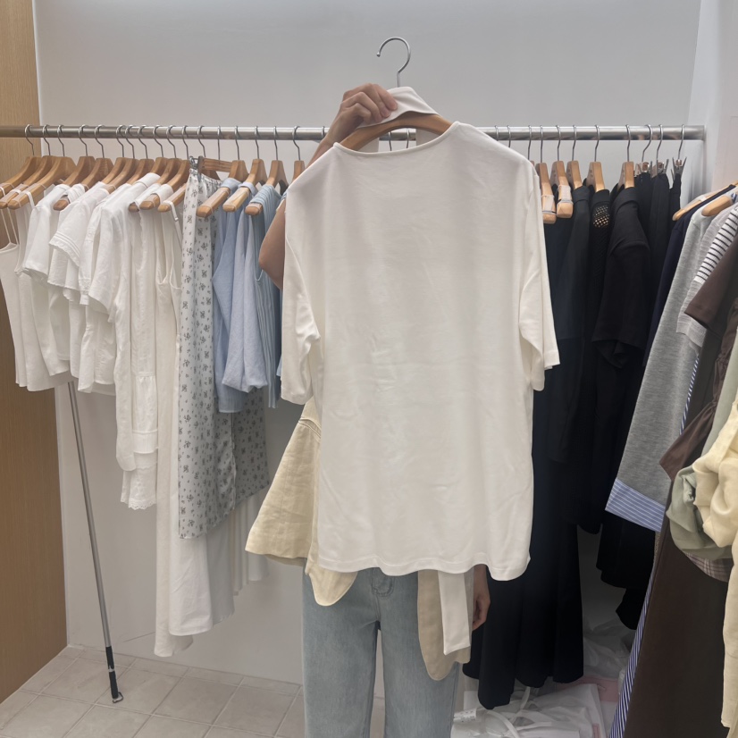 DRESS ROOM東大門㊣實拍女裝新品休閑人氣熱賣時尚T恤含脖帶DRESS ROOMT恤