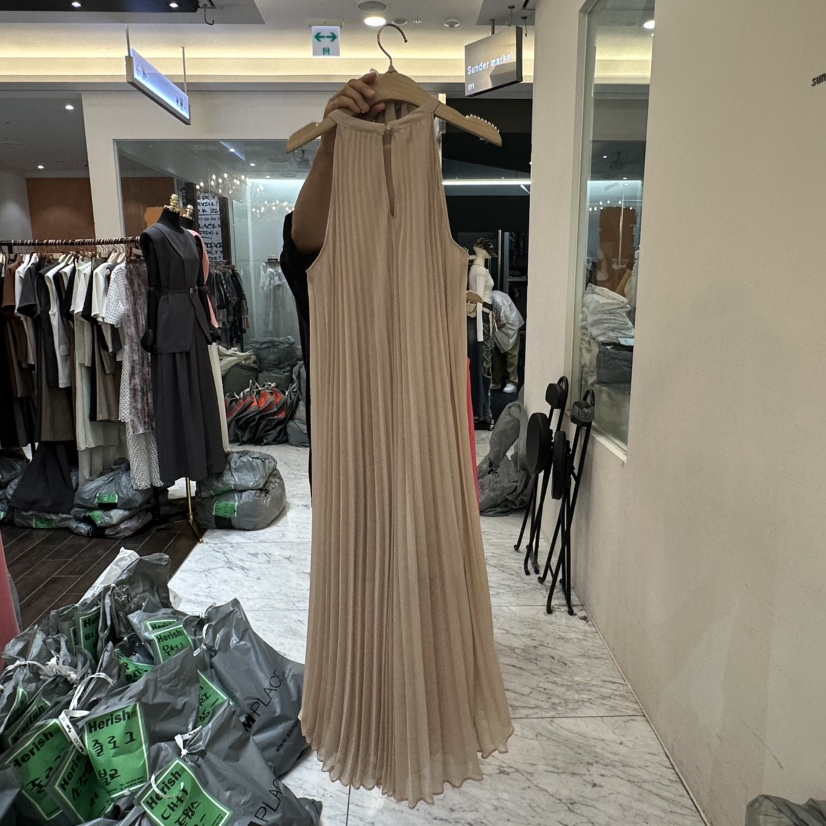 HERISH韓國代購㊣女士新品職業時尚25春夏真品連衣裙含圍巾Herish連衣裙