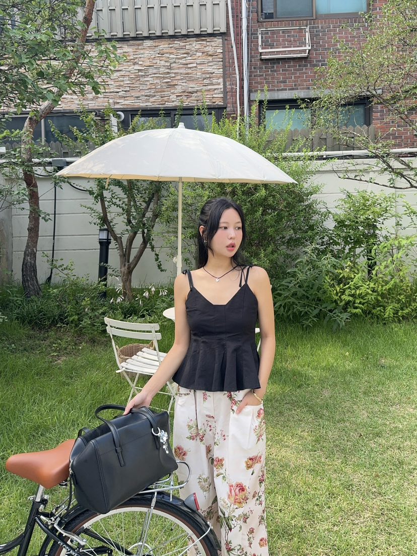 OUPPT韓國代購㊣女裝新品休閑時尚熱賣職業25春夏真品吊帶背心OUPPT吊帶/背心