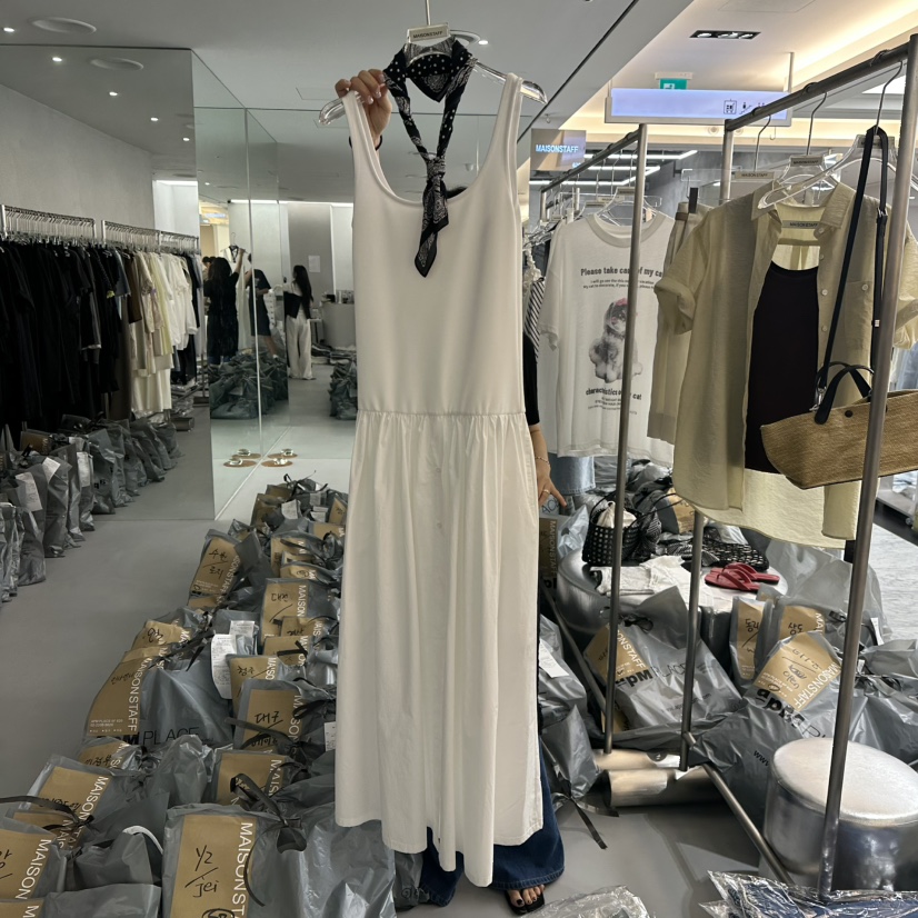 DOUBLE STANDARD/LE SMOKING/MAISONSTAFF韓國代購㊣女士新款人氣連衣裙含圍巾MAISONSTAFF連衣裙