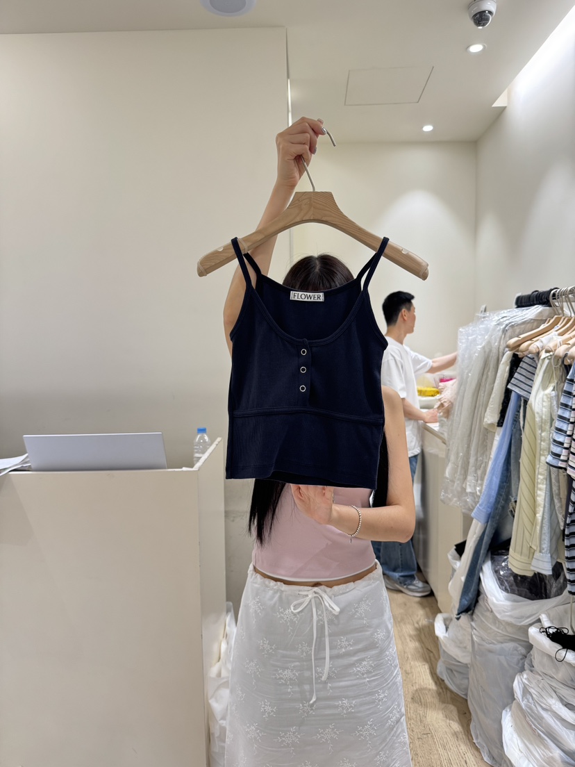 FLOWER-L韓國直郵㊣女士新品熱賣時尚25春夏職業人氣吊帶背心FLOWER吊帶/背心圖色3