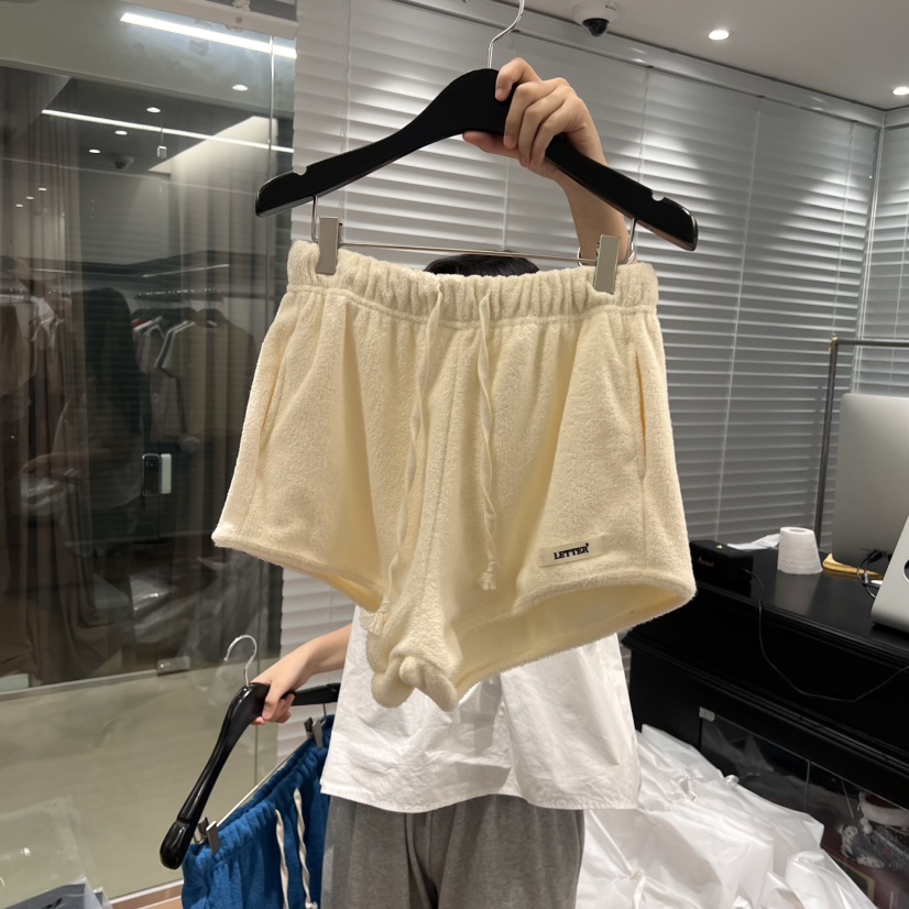 LETTER東大門㊣實拍女裝新款熱賣真品25春夏時尚職業休閑短褲LETTER短褲圖色3