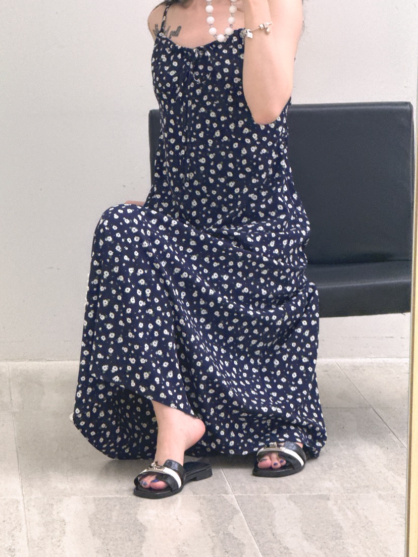 DAZE東大門㊣直郵女士新品25春夏熱賣職業休閑推薦真品連衣裙Daze連衣裙