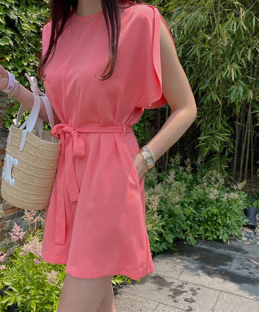 AWESOME-L東大門㊣直郵女裝新款推薦熱賣連體褲含腰帶套裝AWESOME-L連體褲