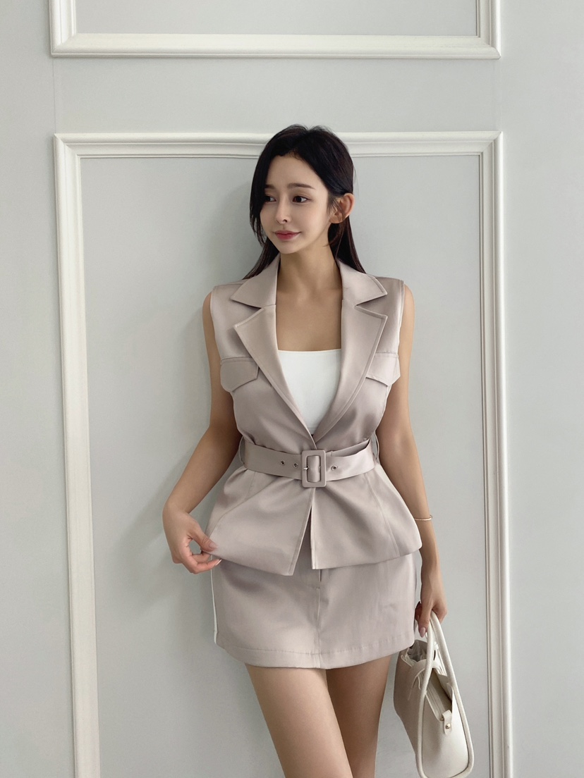 CLOTH韓國代購㊣女裝新品人氣真品時尚休閑熱賣25春夏馬甲含腰帶CLOTH馬甲