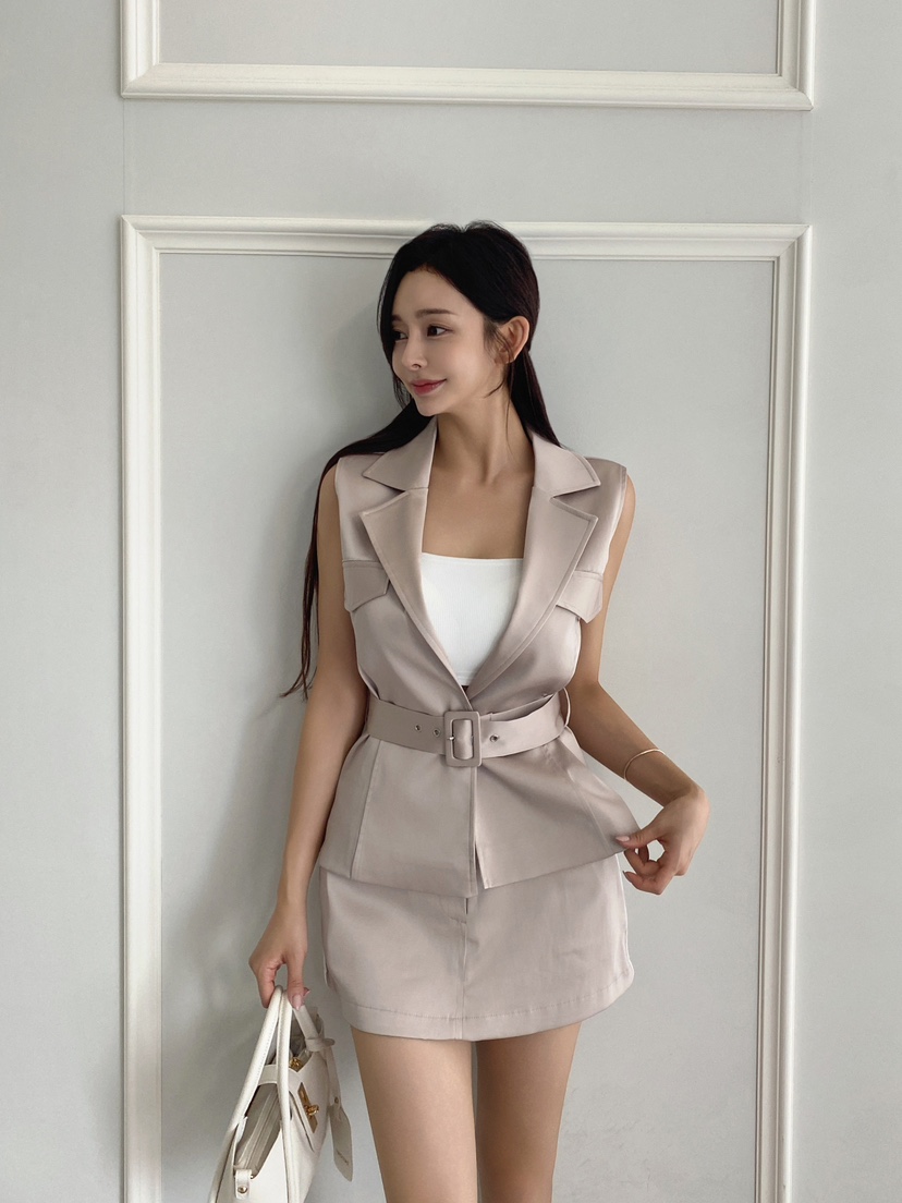CLOTH韓國代購㊣女裝新品人氣真品時尚休閑熱賣25春夏馬甲含腰帶CLOTH馬甲