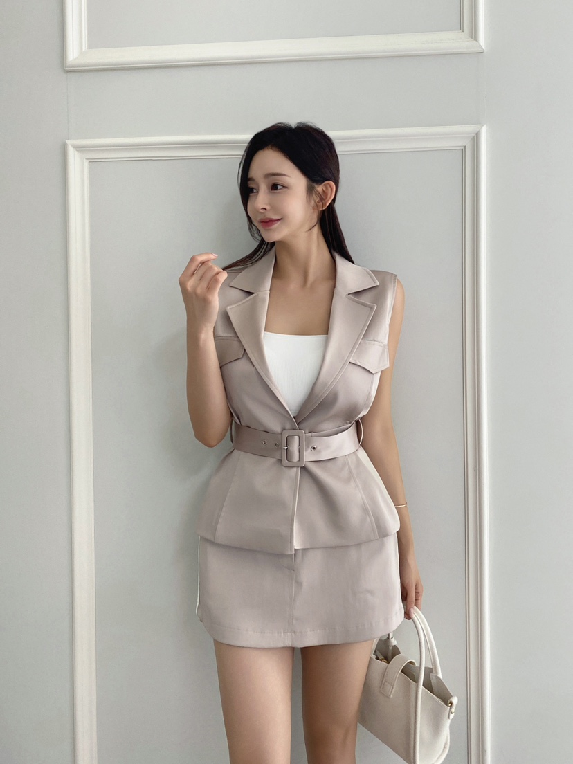 CLOTH韓國代購㊣女裝新品人氣真品時尚休閑熱賣25春夏馬甲含腰帶CLOTH馬甲圖色2