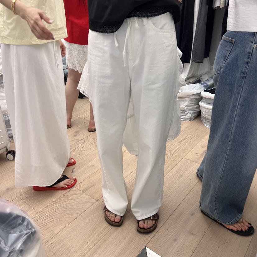 MOI-A韓國直郵㊣女裝新品休閑熱賣人氣25春夏時尚職業牛仔褲MOI-A牛仔褲圖色2
