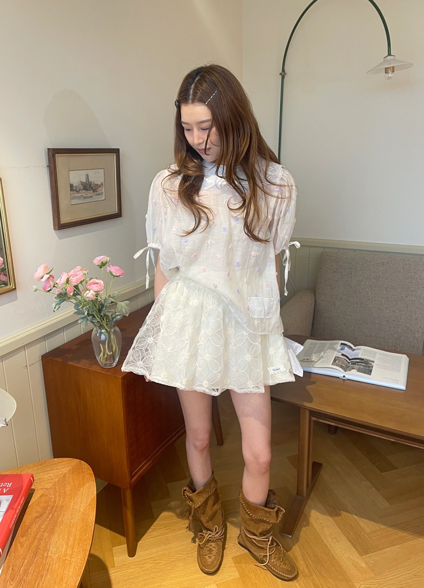 BOUTIQUE-L東大門㊣實拍女裝新品時尚真品25春夏襯衫蕾絲衫絨BOUTIQUE-L襯衫/蕾絲衫