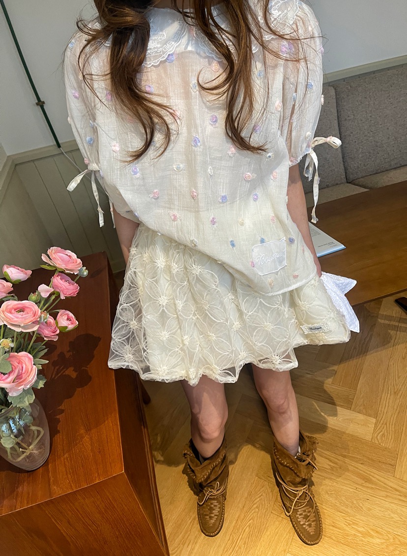 BOUTIQUE-L東大門㊣實拍女裝新品時尚真品25春夏襯衫蕾絲衫絨BOUTIQUE-L襯衫/蕾絲衫
