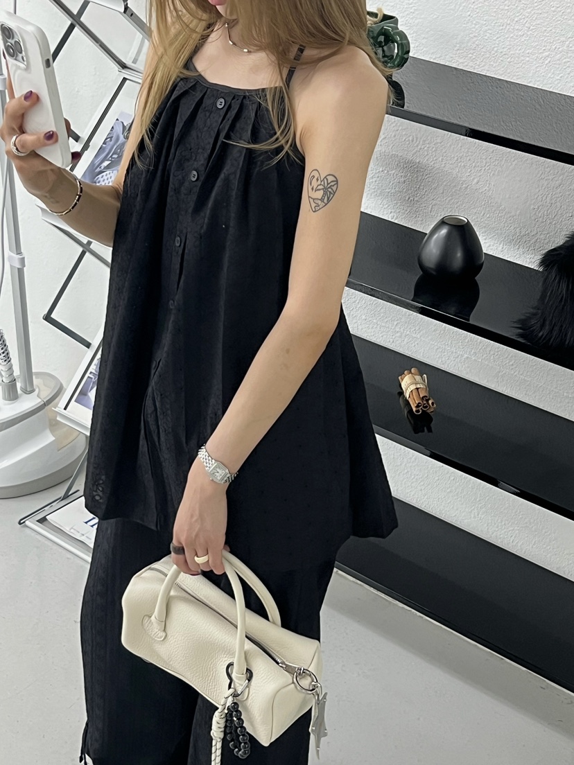 ZEROZERO東大門㊣實拍女士新品推薦時尚休閑真品熱賣吊帶背心ZEROZERO吊帶/背心