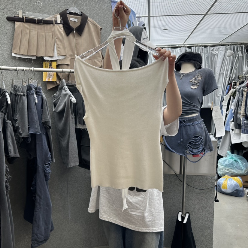 EXIT東大門㊣實拍女裝新款熱賣休閑時尚人氣吊帶背心含圍巾EXIT吊帶/背心