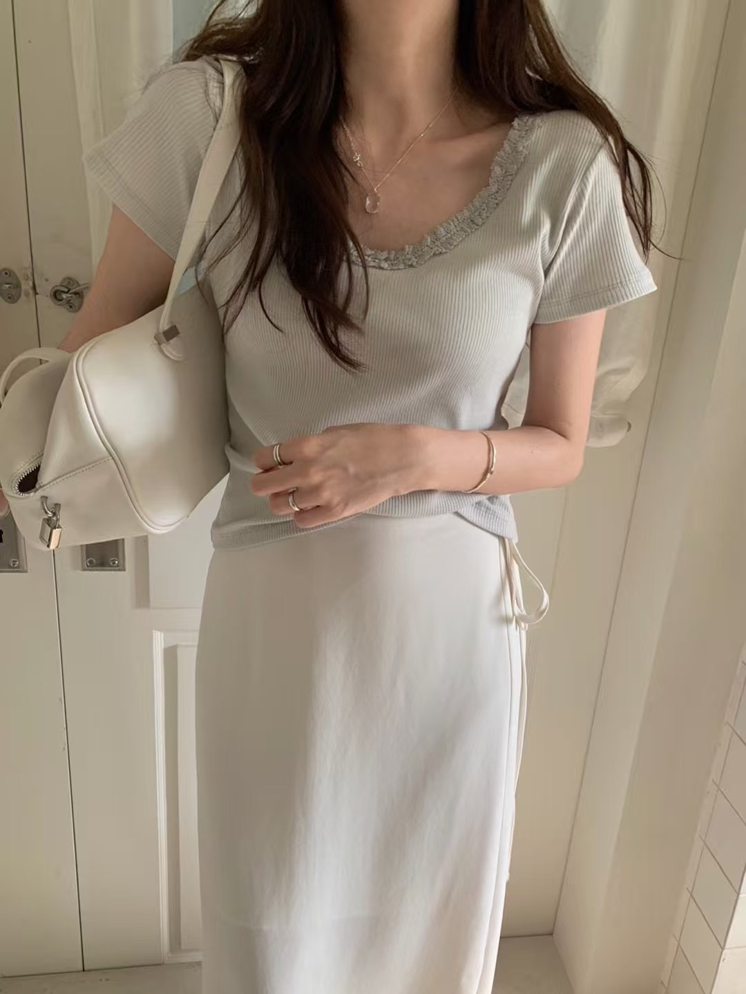 PYT-ot東大門㊣直郵女裝新品真品25春夏熱賣人氣推薦休閑T恤pretty young thingT恤圖色2
