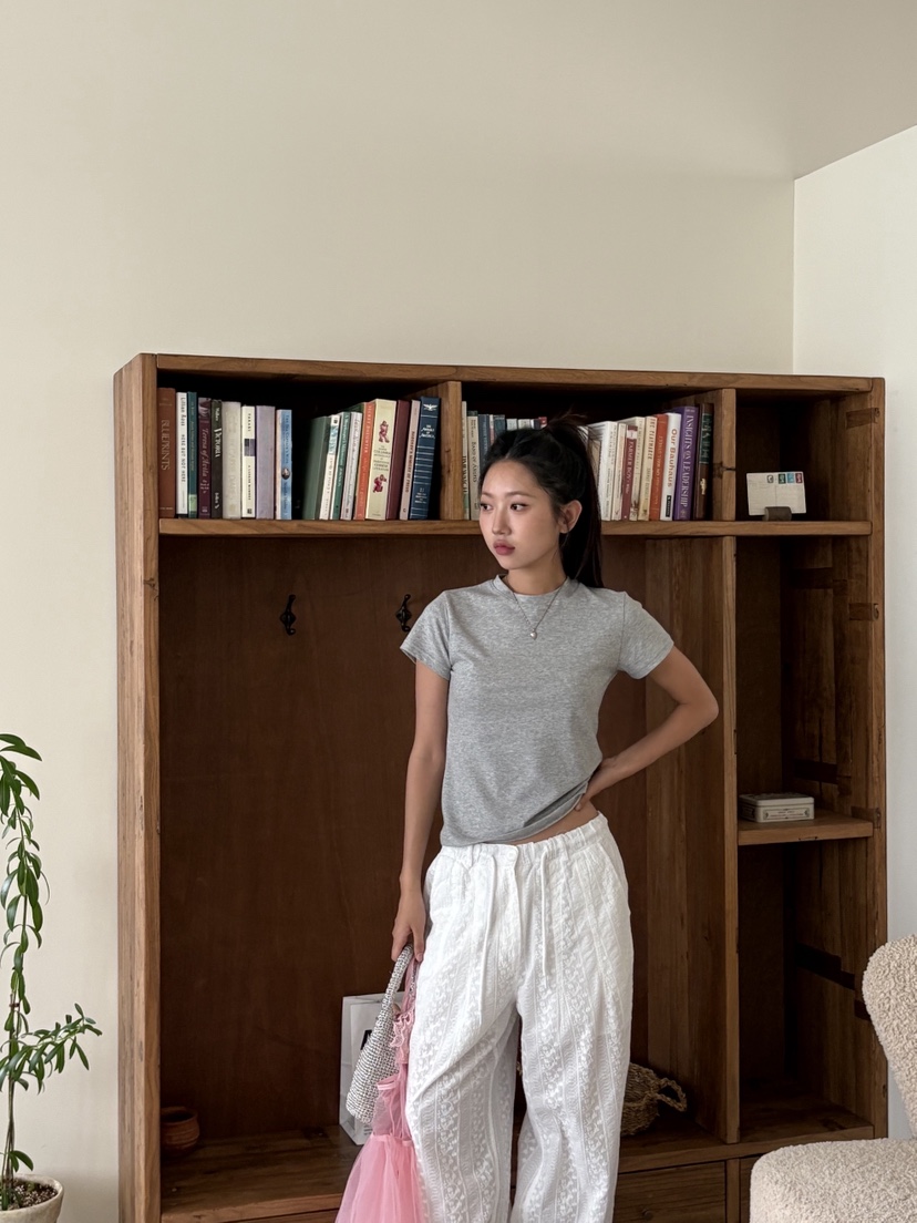 SUNDER MARKET東大門㊣實拍女裝新款職業25春夏熱賣真品T恤SUNDER MARKETT恤