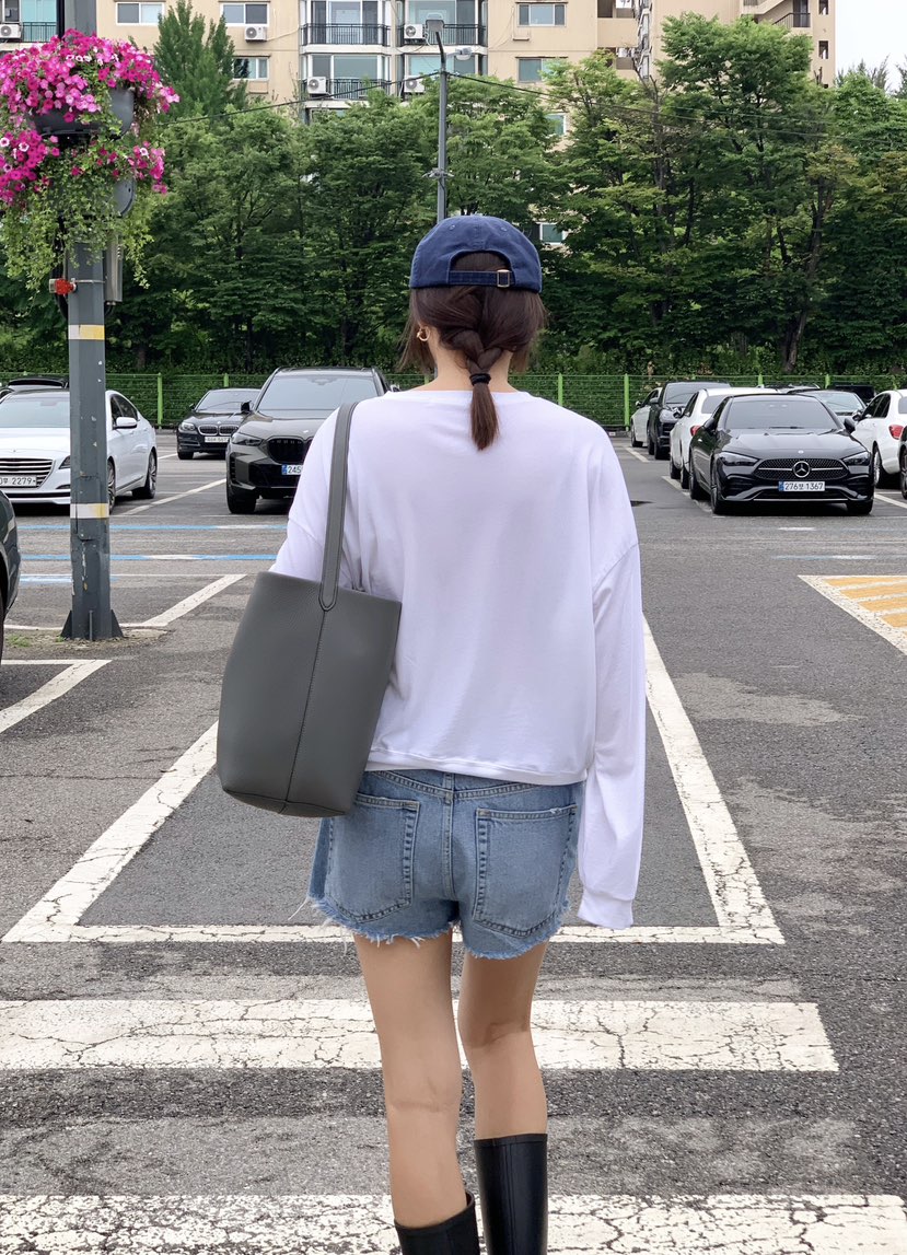 COURGETTE東大門㊣直郵女裝新品真品25春夏人氣時尚職業衛衣COURGETTE衛衣