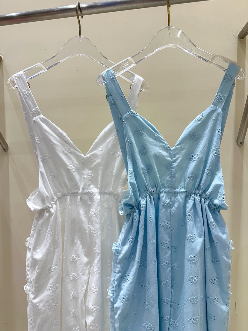 81 MARKET-L東大門㊣直郵女士新品真品休閑推薦熱賣背帶褲81 MARKET-L背帶褲