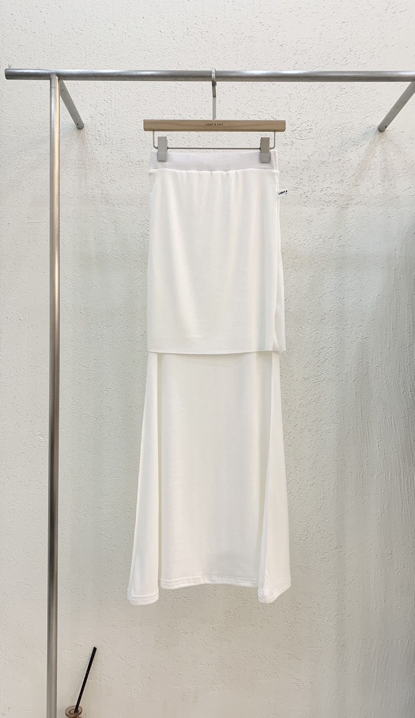 LIGHT AND SALT東大門㊣直郵女士新款休閑25春夏長裙奶油色LIGHT AND SALT長裙