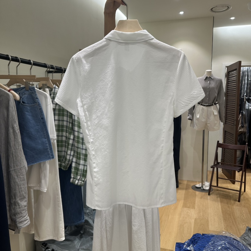 GILLI東大門㊣實拍女裝新品職業推薦人氣熱賣真品襯衫蕾絲衫GILLI襯衫/蕾絲衫