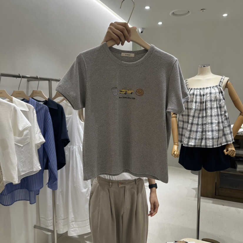 A WANT韓國直郵㊣女裝新品熱賣休閑25春夏時尚職業真品T恤A WANTT恤圖色2