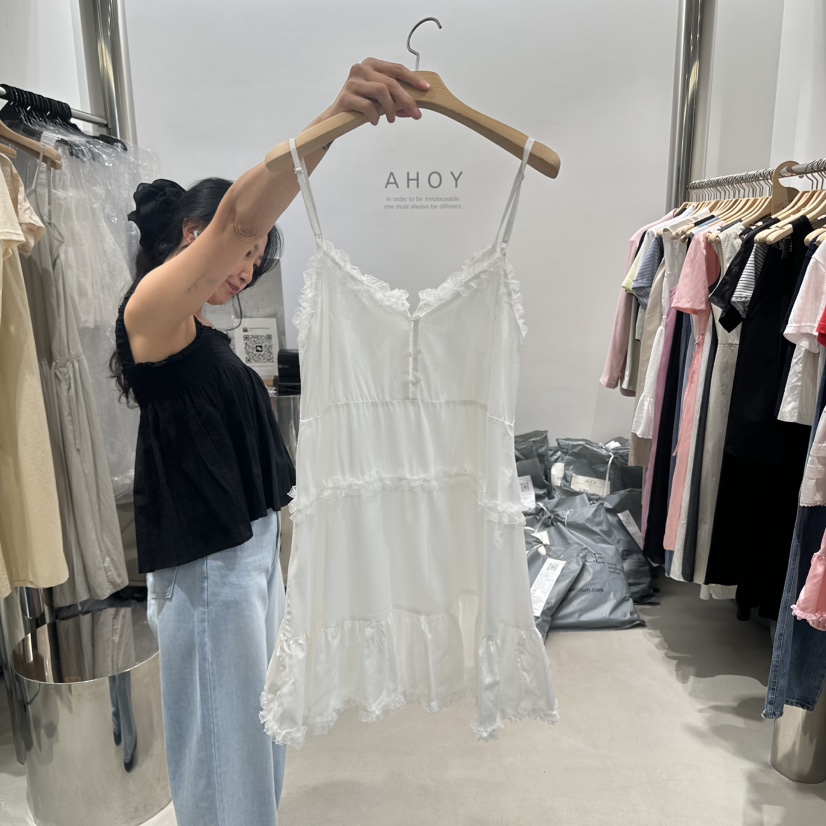 AHOY韓國直郵㊣女裝新款真品職業休閑推薦人氣時尚連衣裙蕾絲AHOY連衣裙