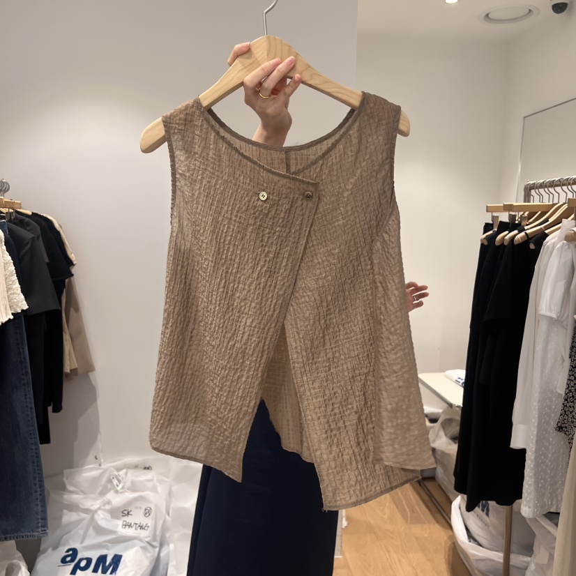 OUR-A東大門㊣代購女士新款熱賣真品人氣職業時尚吊帶背心OUR-A吊帶/背心