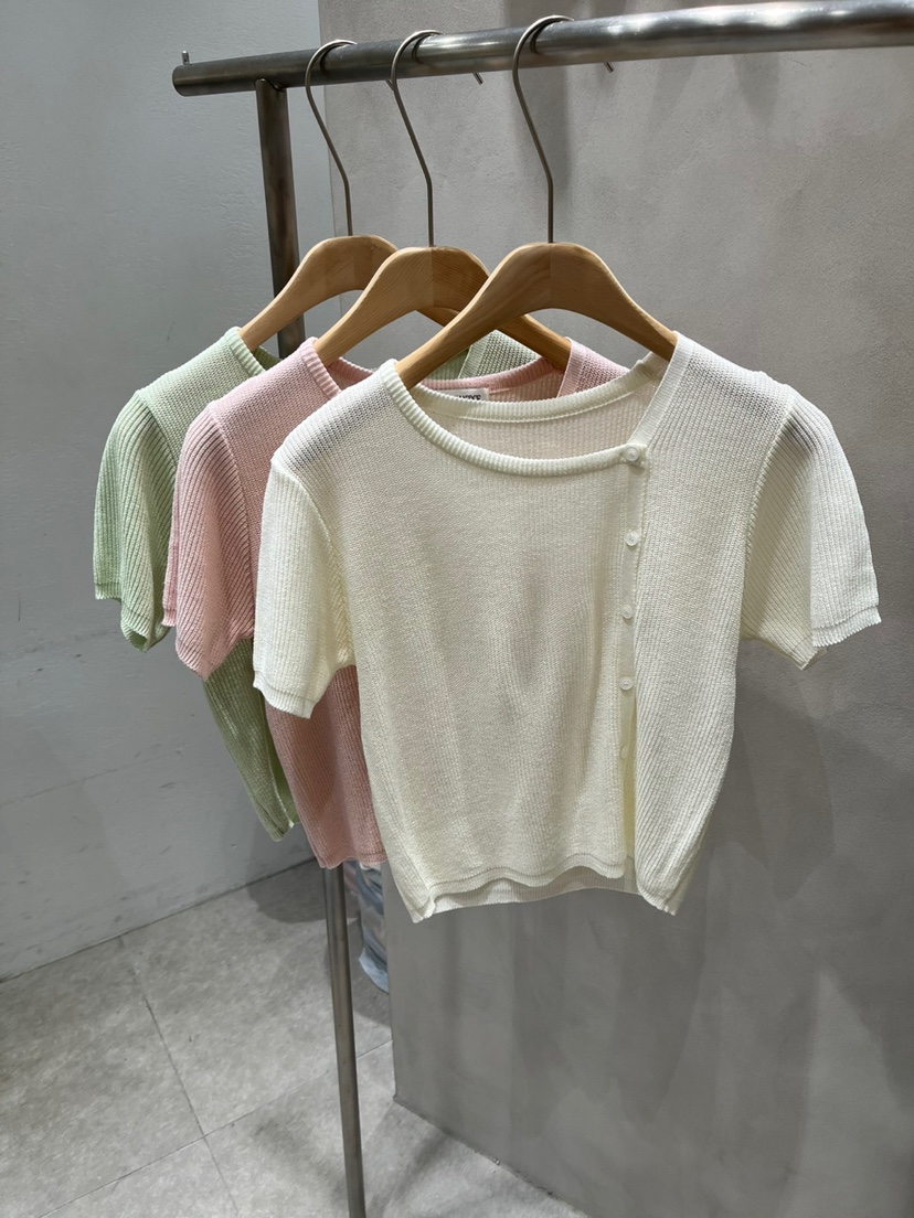EVERCOMMERCE METICULOUSLY DESIGNED東大門㊣實拍女裝新款推薦針織衫EVERCOMMERCE METICULOUSLY DESIGNED針織衫