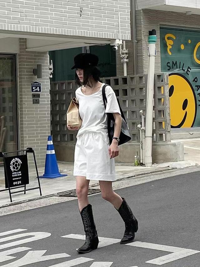 CYLINDER東大門㊣代購女裝新品時尚職業真品熱賣推薦休閑T恤CYLINDERT恤