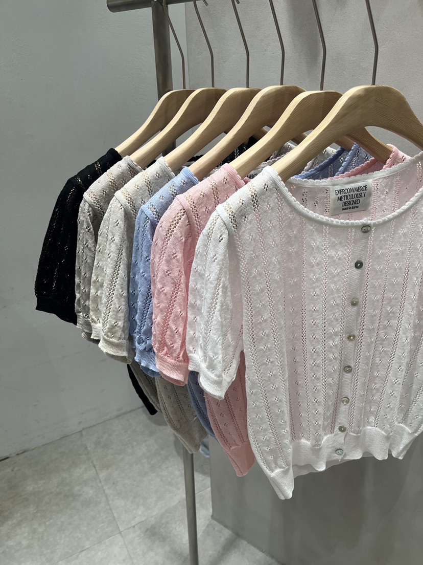 EVERCOMMERCE METICULOUSLY DESIGNED東大門㊣實拍女士新品職業針織衫花朵開衫EVERCOMMERCE METICULOUSLY DESIGNED針織衫